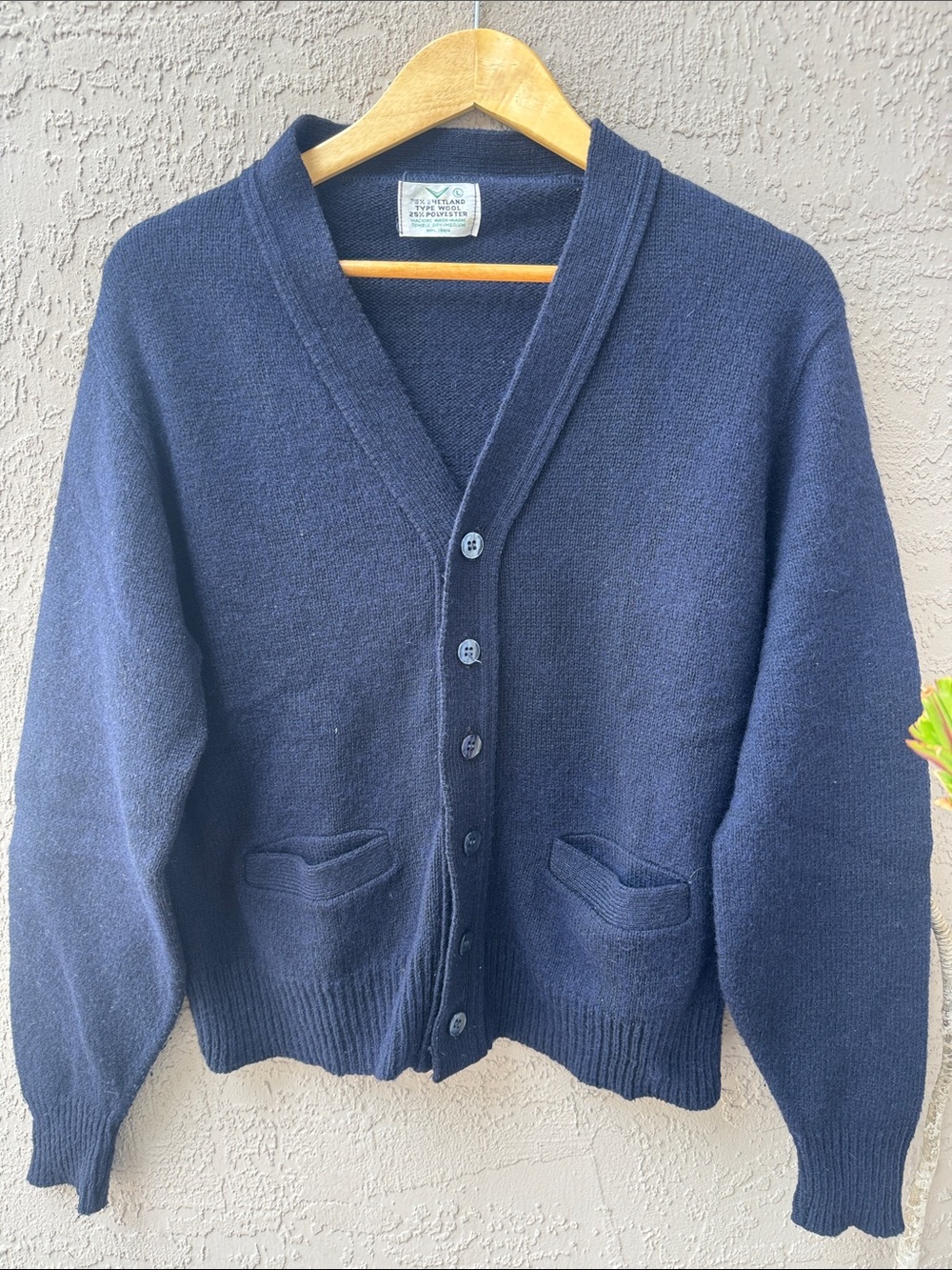 Vintage Shetland Wool Men's Navy Button-Up V-Neck Cardigan Sweater